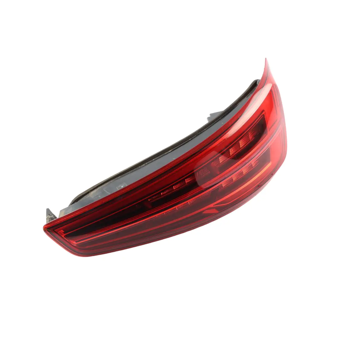 Facelift Lampa Prawy Tył Prawa Tylna LED do Audi Q3 8U o numerze 8U0945094N Audi Q3 8U Facelift Lampa Prawy Tył Prawa Tylna LED - SKU 8U0945094N-1 - Numer Części 8U0945094N