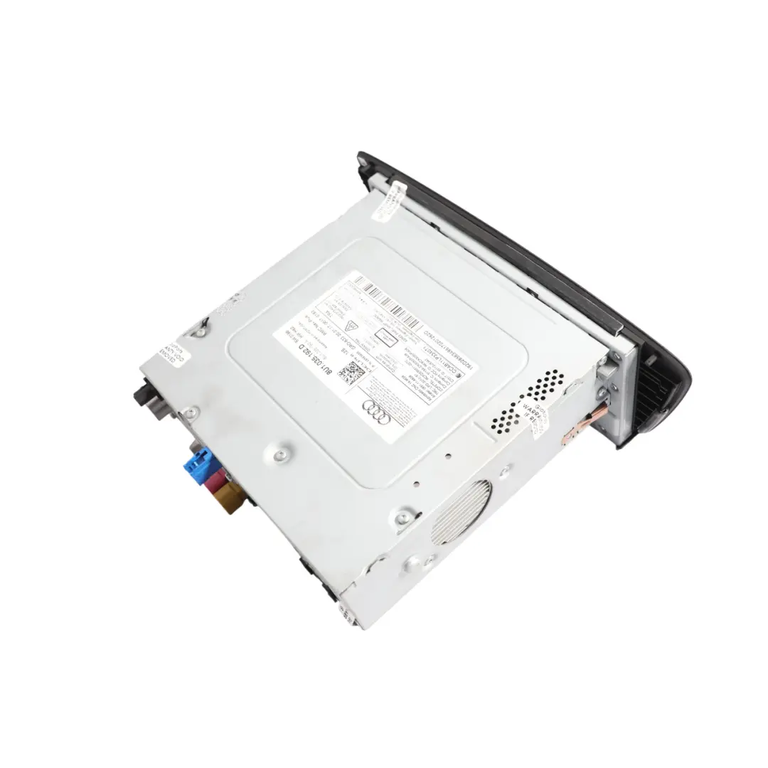 RMC Panel de Control Multimedia Radio Sat Nav SD Card para Audi Q3 8U con número de pieza 8U1035192D Audi Q3 8U RMC Panel de Control Multimedia Radio Sat Nav SD Card - SKU 8U1035192D - Número de pieza 8U1035192D