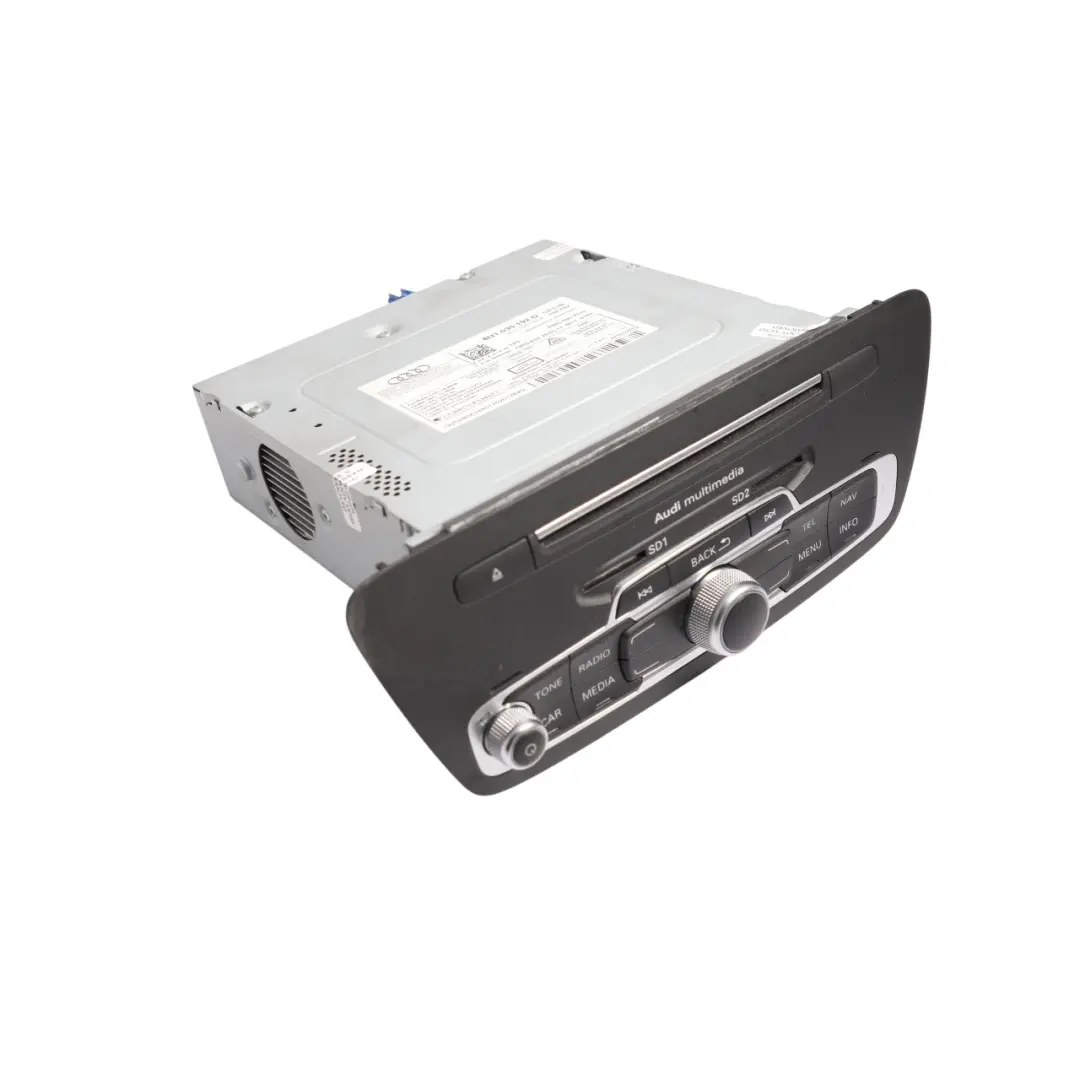 Audi Q3 8U RMC Panel de Control Multimedia Radio Sat Nav SD Card - SKU 8U1035192D - Número de pieza 8U1035192D