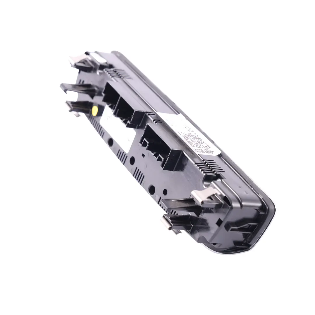 Pannello Comandi Climatizzatore 1.5 TFSI per Audi A3 8V con numero di parte 8V0820043A Audi A3 8V Pannello Comandi Climatizzatore 1.5 TFSI - SKU 8V0820043A - Numero di parte 8V0820043A