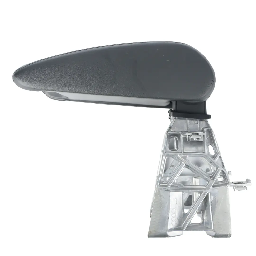 Bracciolo Console Centrale Anteriore Similpelle Nero per Audi A3 8V con numero di parte 8V0864207A Audi A3 8V Bracciolo Console Centrale Anteriore Similpelle Nero - SKU 8V0864207A-1 - Numero di parte 8V0864207A