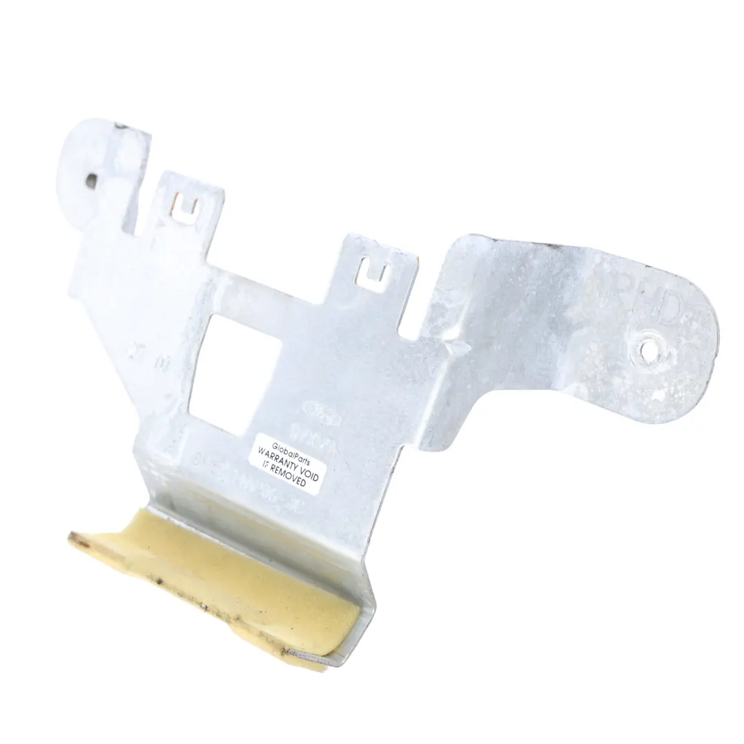 Uchwyt Podstawa Modułu BCM Wspornik do Ford Fiesta Mk7 o numerze 8V51-14A206-BC Ford Fiesta Mk7 Uchwyt Podstawa Modułu BCM Wspornik - SKU 8V51-14A206-BC - Numer Części 8V51-14A206-BC