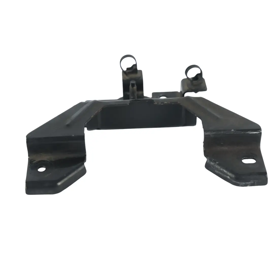 Uchwyt Wspornik Czujnika Uderzenia Przedni do Ford Fiesta Mk7 o numerze 8V51-A16860-AA Ford Fiesta Mk7 Uchwyt Wspornik Czujnika Uderzenia Przedni - SKU 8V51-A16860-AA - Numer Części 8V51-A16860-AA