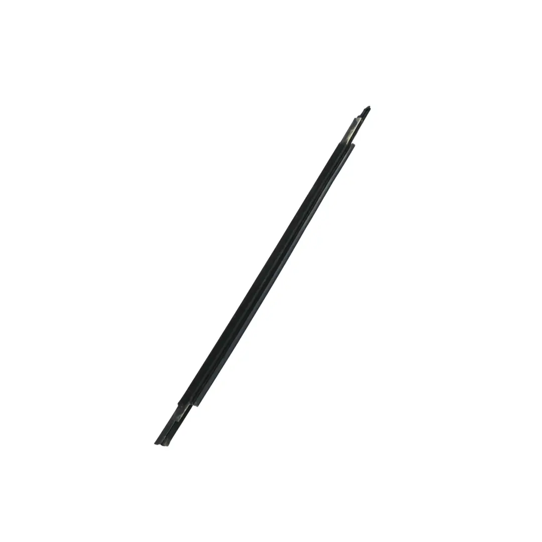 Moldura Ventanilla Puerta Delantera Izquierda Burlete Cromado para Audi A3 S3 8V con número de pieza 8V5853283B Audi A3 S3 8V Moldura Ventanilla Puerta Delantera Izquierda Burlete Cromado - SKU 8V5853283B - Número de pieza 8V5853283B