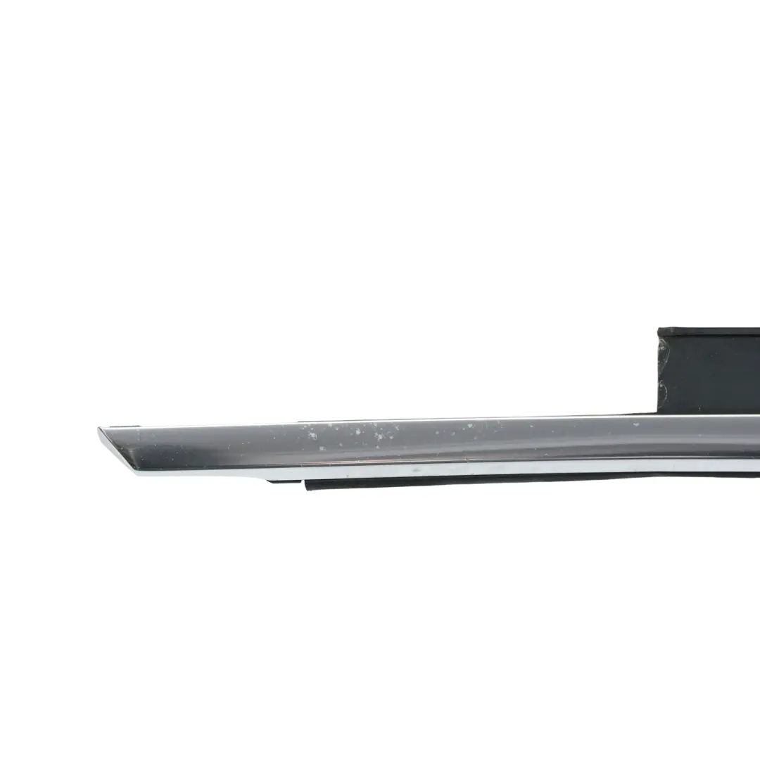 Audi A3 S3 8V Baguette Vitre Porte Avant Droite Joint Chromé - SKU 8V5853284B - Numéro de pièce 8V5853284B