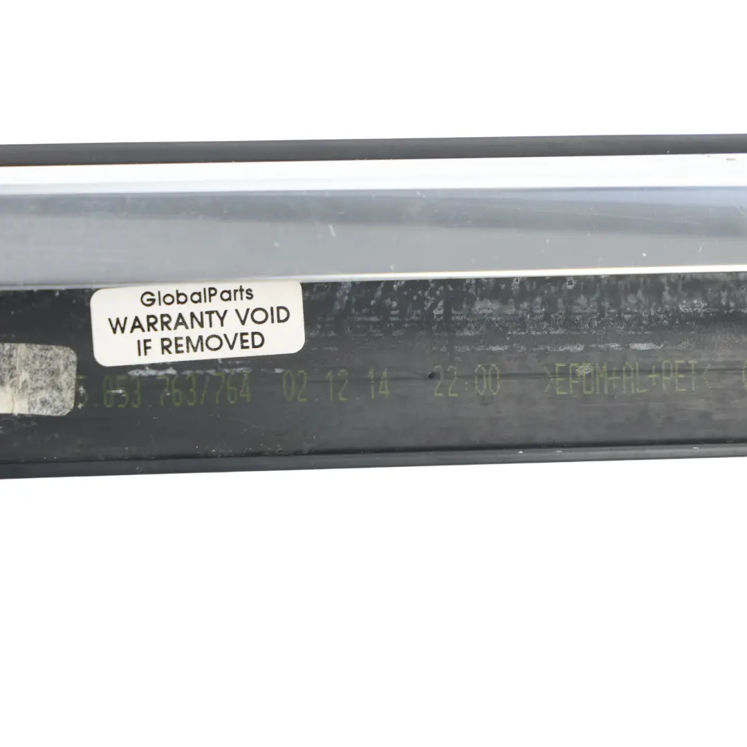 Joint Vitre Porte Arrière Droite pour Audi A3 8V à propos du numéro de pièce 8V5853764C Audi A3 8V Joint Vitre Porte Arrière Droite - SKU 8V5853764C-1 - Numéro de pièce 8V5853764C