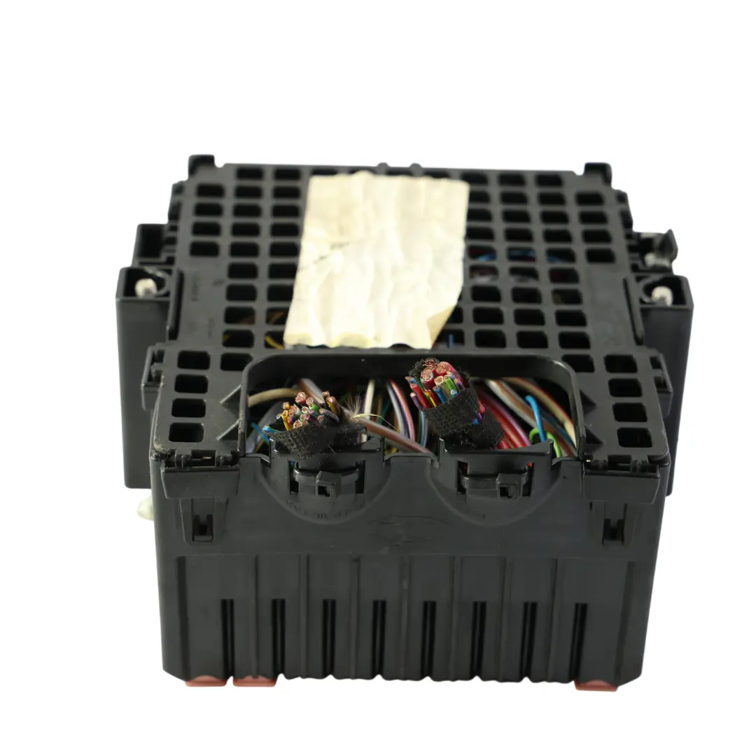 Sicherungskasten Steuergerät Modul für Ford Fiesta Mk7 mit Teilenummer 8V5T-14A005-KME Ford Fiesta Mk7 Sicherungskasten Steuergerät Modul - SKU 8V5T-14A005-KME - Teilenummer 8V5T-14A005-KME