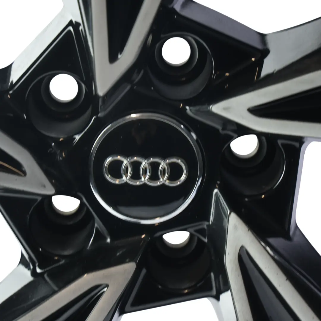 Llanta Aleación Poligonal 20" 9J ET:34 para Audi A5 F5 con número de pieza 8W0601025EQ Audi A5 F5 Llanta Aleación Poligonal 20" 9J ET:34 - SKU 8W0601025EQ-1 - Número de pieza 8W0601025EQ