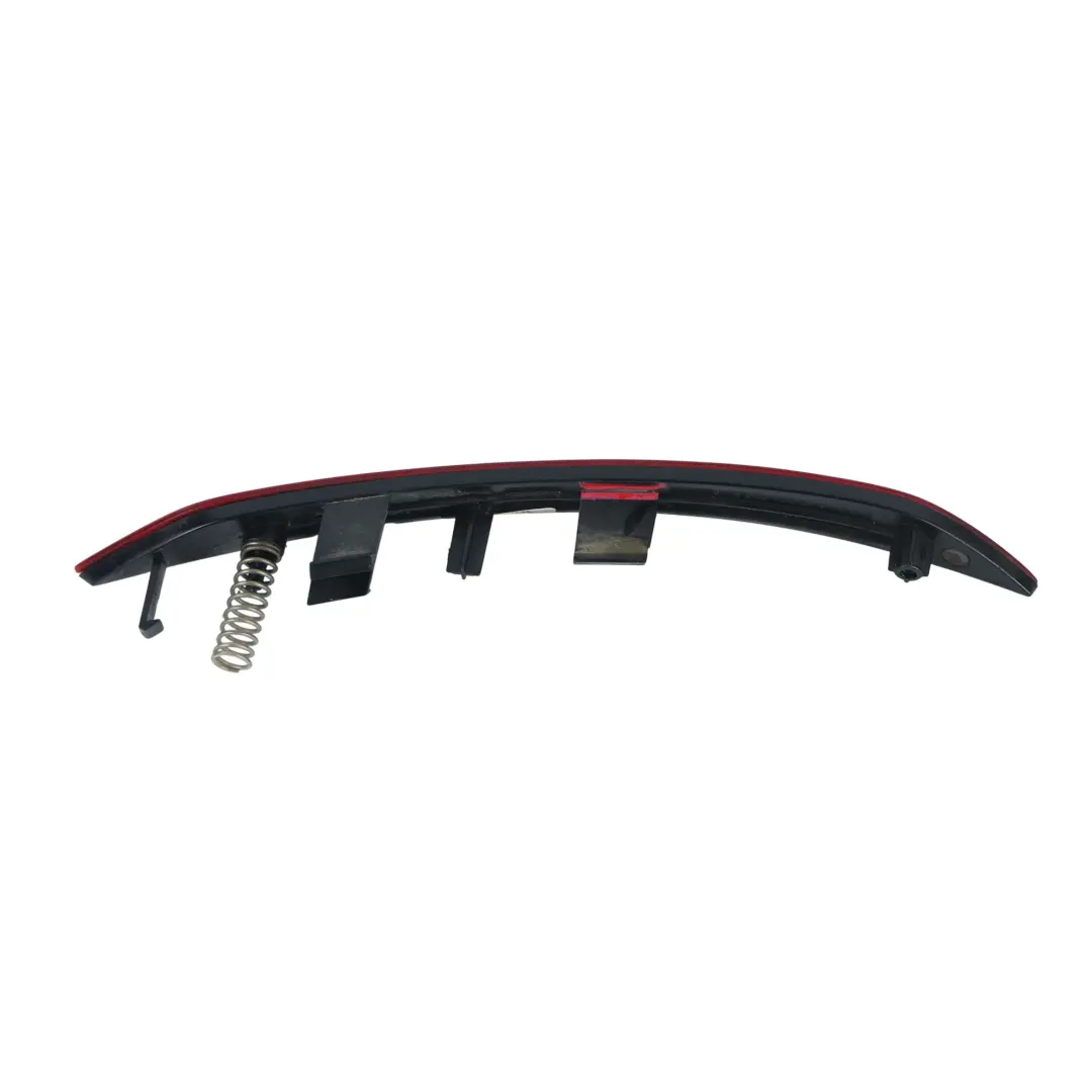 Paraurti Posteriore Catadiottro Striscia Pannello Sinistro 8W69451 per Audi A5 S5 F5 con numero di parte 8W6945105B Audi A5 S5 F5 Paraurti Posteriore Catadiottro Striscia Pannello Sinistro 8W69451 - SKU 8W6945105B - Numero di parte 8W6945105B