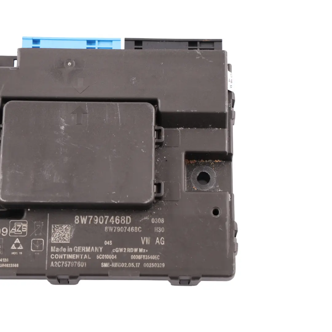 Gateway Data Bus Module Control Unit to Audi A5 S5 F5 with Part number 8W7907468D Audi A5 S5 F5 Gateway Data Bus Module Control Unit - SKU 8W7907468D - Part number 8W7907468D