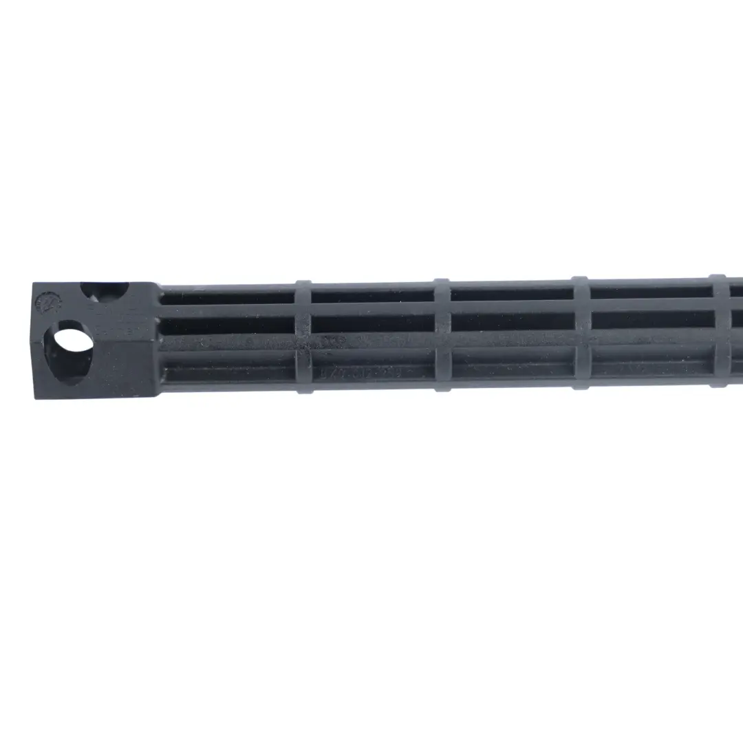 Herramienta para el montaje la luz trasera Destornillador para Audi A1 8X con número de pieza 8X0012259 Audi A1 8X Herramienta para el montaje la luz trasera Destornillador - SKU 8X0012259 - Número de pieza 8X0012259
