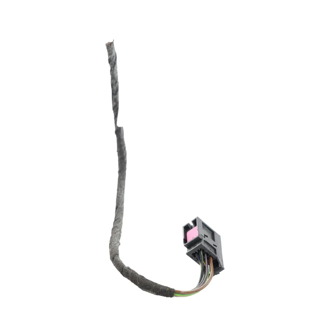 Audi A1 8X Adapter Przewodu Lampy Tylnej Prawy - SKU 8X0945094-2 - Numer Części 8X0945094