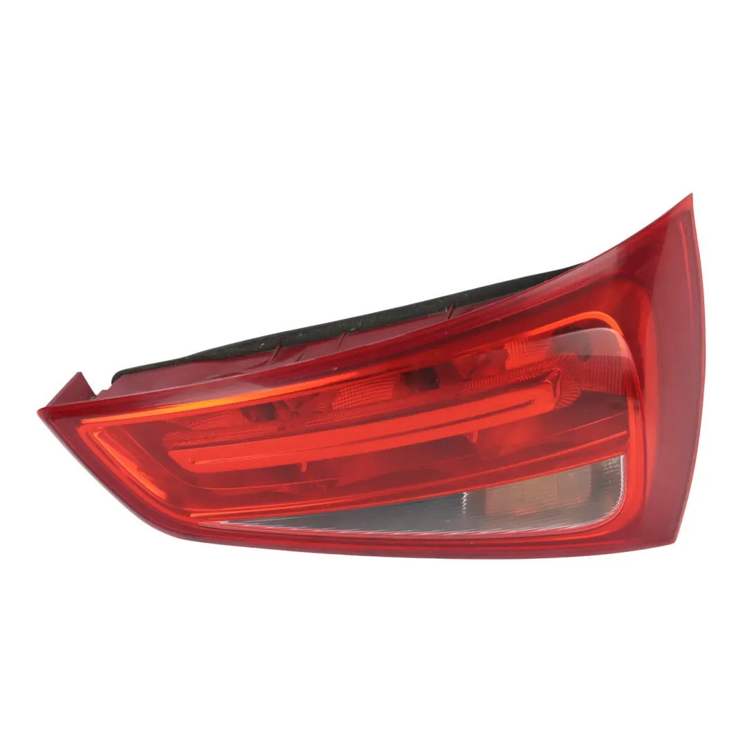 Piloto Trasero Interior Portón Derecho para Audi A1 8X con número de pieza 8X0945094 Audi A1 8X Piloto Trasero Interior Portón Derecho - SKU 8X0945094 - Número de pieza 8X0945094