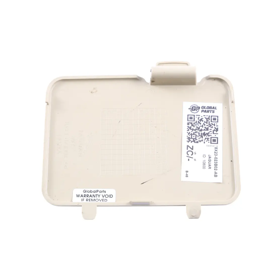 Jaguar XF X250 Sicherungskasten Deckel Vorne Fahrerseite Beige - SKU 8X23-023B02-AB - Teilenummer 8X23-023B02-AB