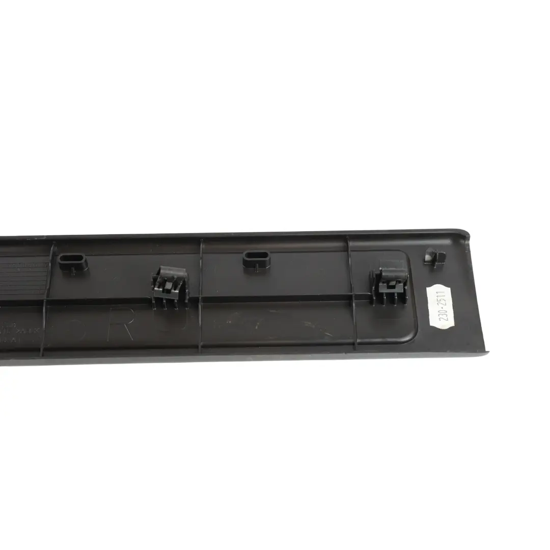 Jaguar XF X250 Garniture Seuil Porte Avant Droite F - SKU 8X23-13200-A - Numéro de pièce 8X23-13200-A