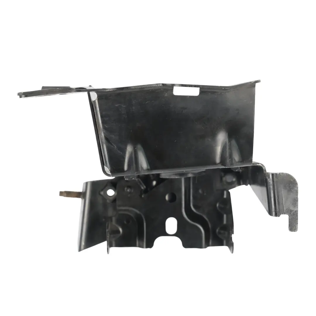 Soporte Actuador Capó Izquierdo para Jaguar XF X250 con número de pieza 8X23-16F641-A Jaguar XF X250 Soporte Actuador Capó Izquierdo - SKU 8X23-16F641-A - Número de pieza 8X23-16F641-A