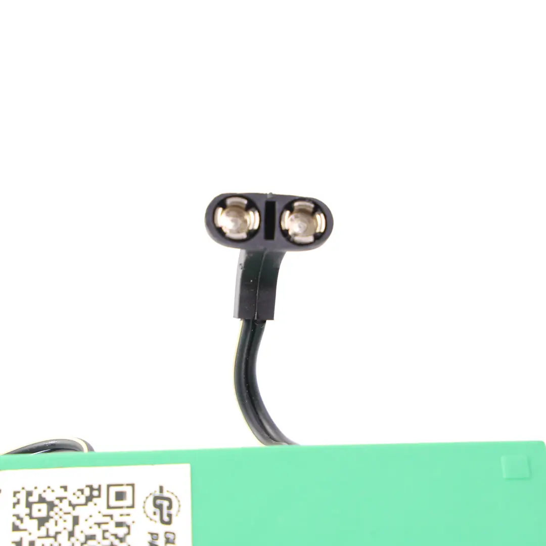 Modulo Amplificatore Segnale Antenna per Jaguar XF X250 con numero di parte 8X23-18C847-BB Jaguar XF X250 Modulo Amplificatore Segnale Antenna - SKU 8X23-18C847-BB - Numero di parte 8X23-18C847-BB