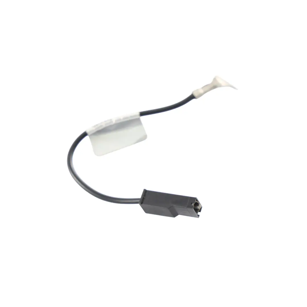 Jaguar XF 250 Isolatore Antenna Low Line Negativo - SKU 8X23-18K891-CA - Numero di parte 8X23-18K891-CA