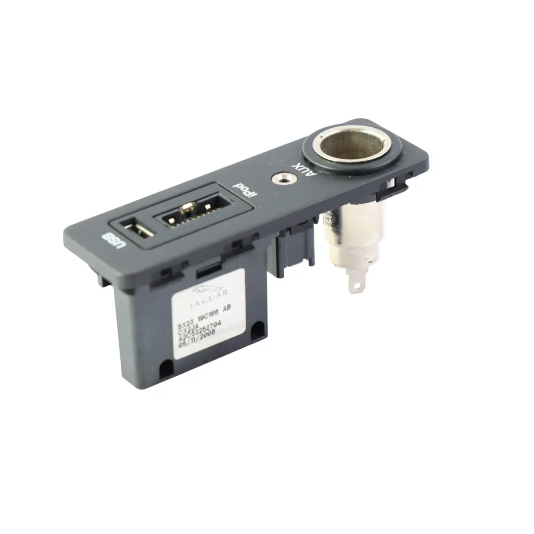 Jaguar XF X250 Prise Connecteur USB AUX iPod - SKU 8X23-19C166-AB - Numéro de pièce 8X23-19C166-AB