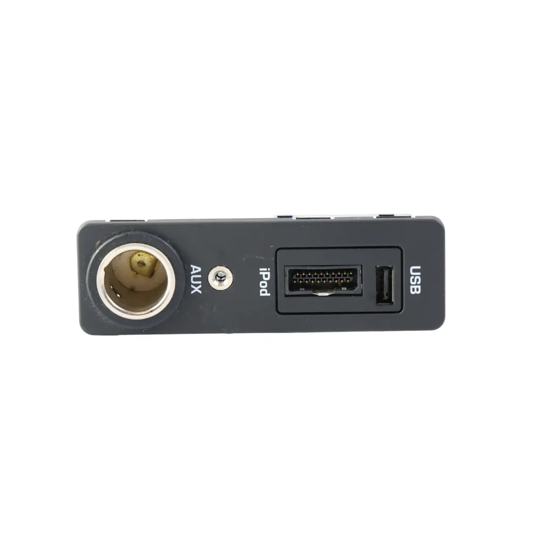 Jaguar XF X250 USB AUX iPod Eingang Buchse Anschluss Port - SKU 8X23-19C166-AB - Teilenummer 8X23-19C166-AB