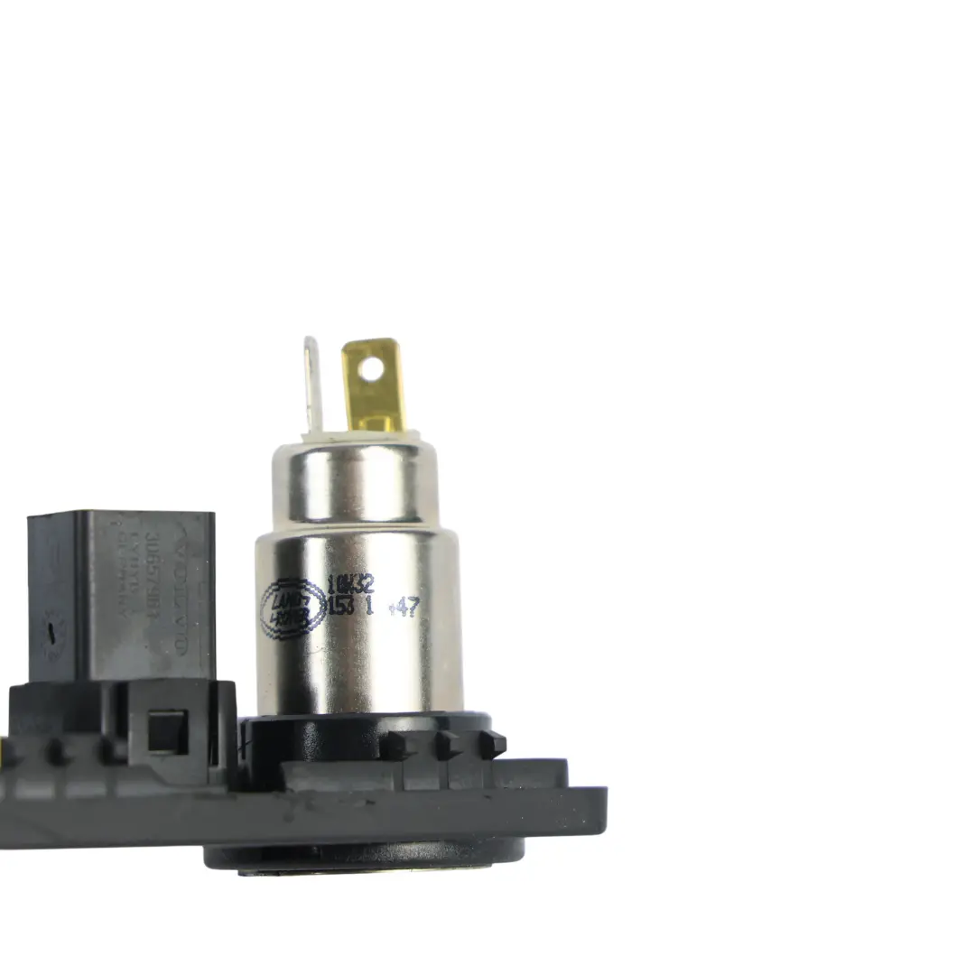USB AUX Eingang Buchse Anschluss für Jaguar XF X250 mit Teilenummer 8X23-19C166-BA Jaguar XF X250 USB AUX Eingang Buchse Anschluss - SKU 8X23-19C166-BA - Teilenummer 8X23-19C166-BA
