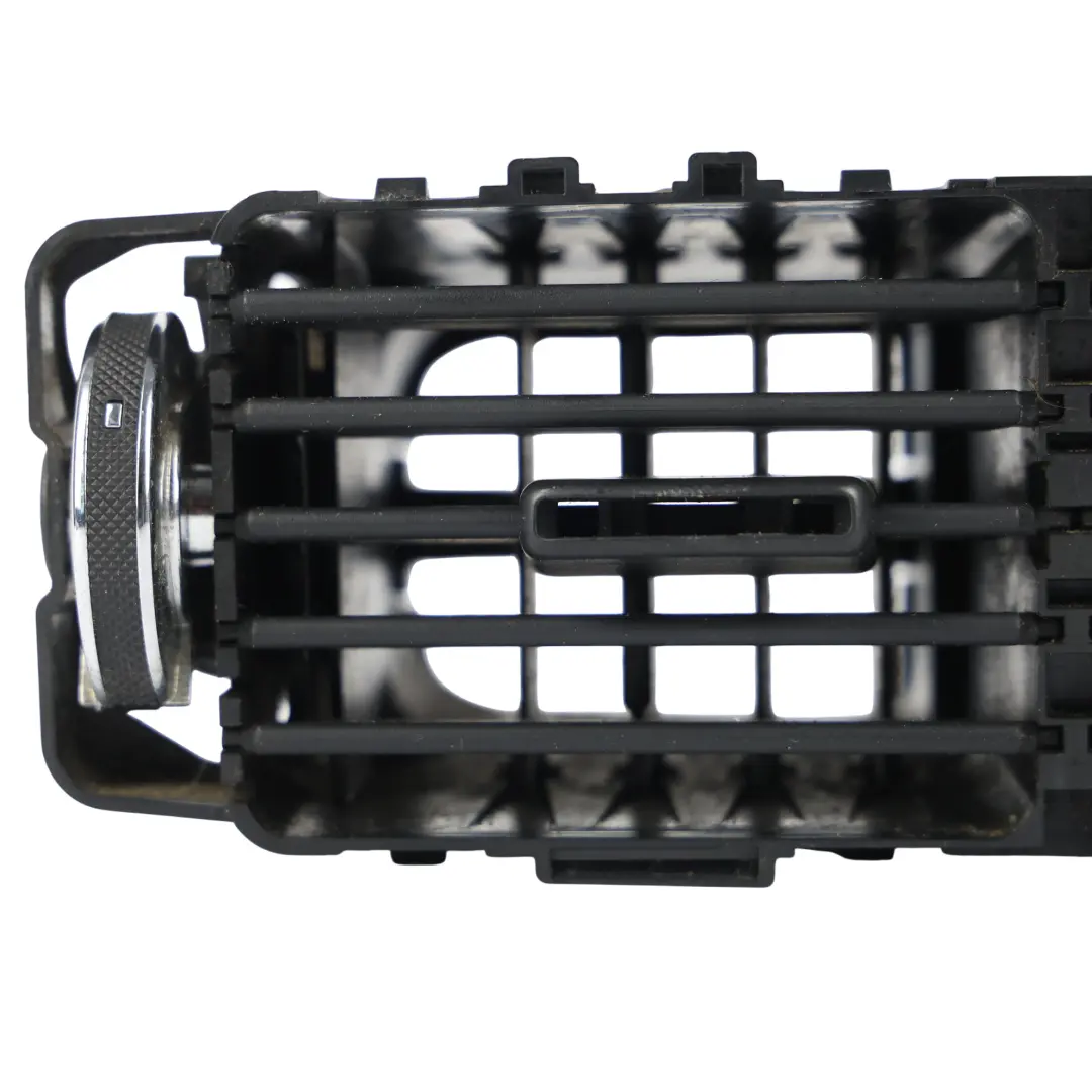 Rejilla Ventilación Consola Central Trasera LRGJBD500220PUY para Jaguar XF X250 con número de pieza 8X23-19C570-AD Jaguar XF X250 Rejilla Ventilación Consola Central Trasera LRGJBD500220PUY - SKU 8X23-19C570-AD - Número de pieza 8X23-19C570-AD