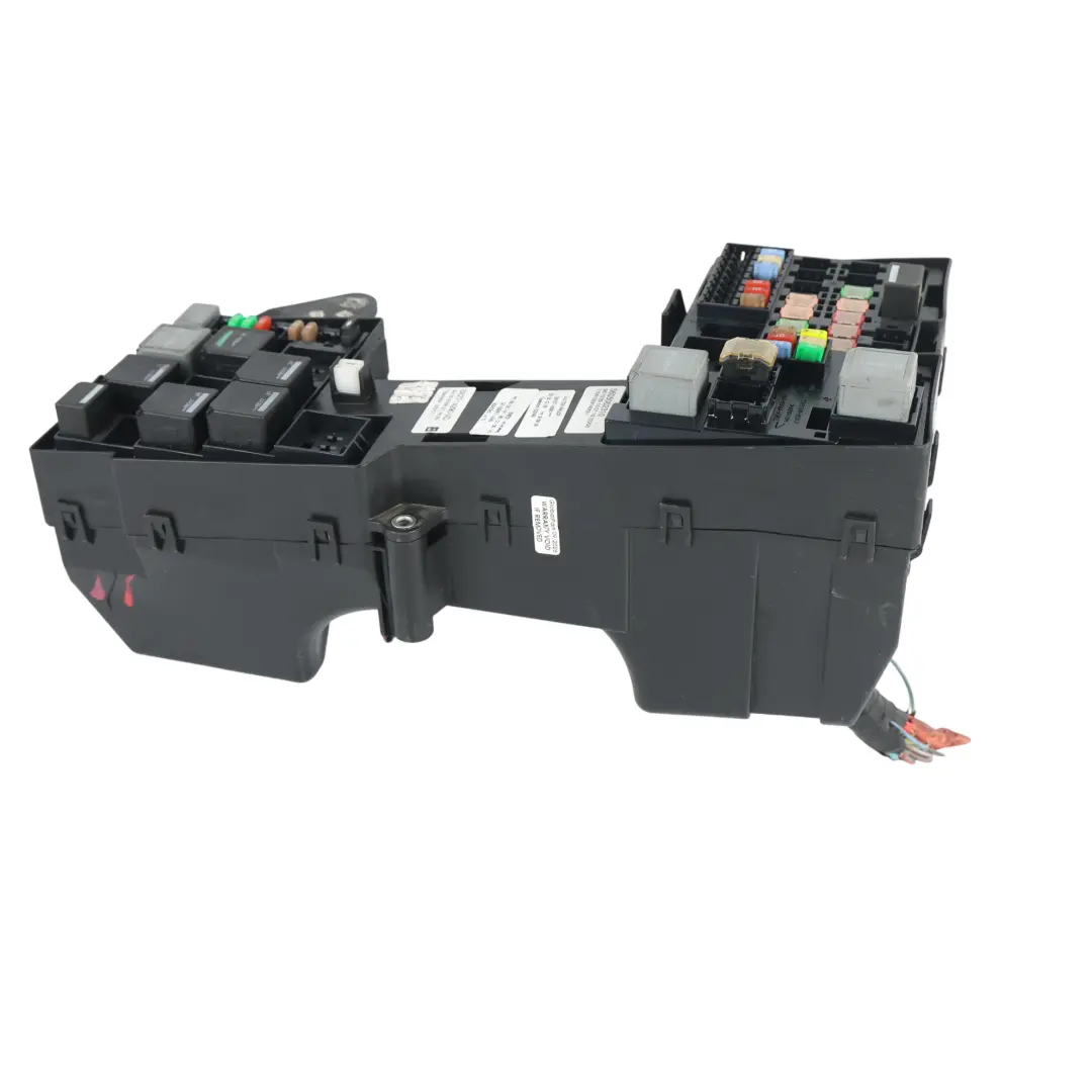 Jaguar XF X250 Fuse Box Relay Control Unit Module 2.7 Diesel - SKU 8X2T-14290-VD - Part number 8X2T-14290-VD