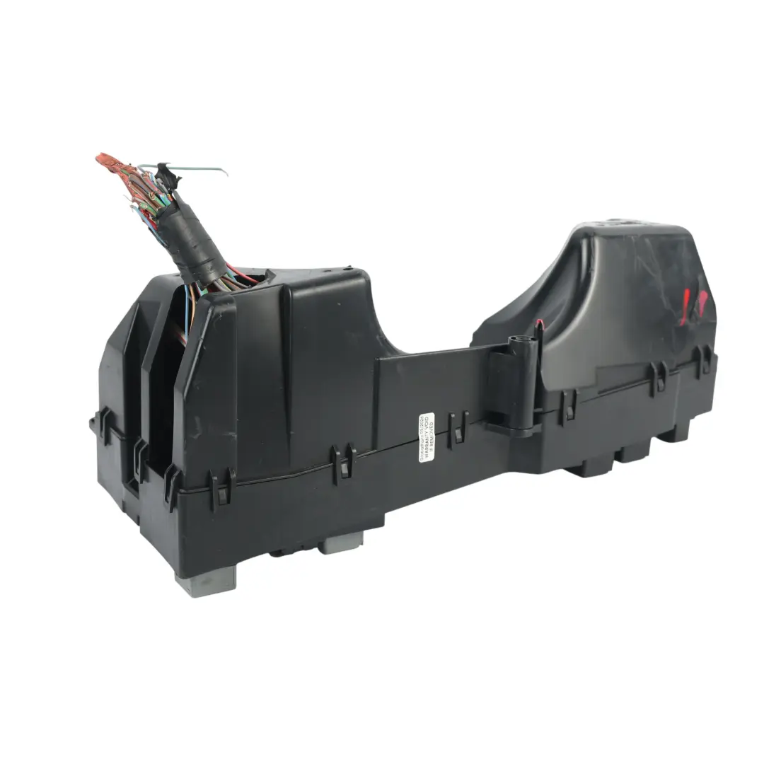 Jaguar XF X250 Fuse Box Relay Control Unit Module 2.7 Diesel - SKU 8X2T-14290-VD - Part number 8X2T-14290-VD