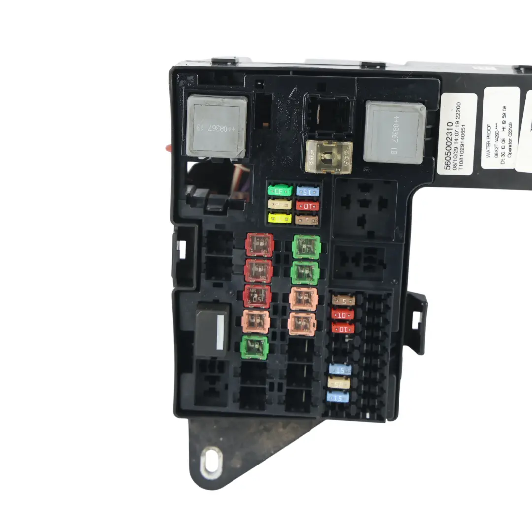 Boîtier Fusibles Relais Module Commande 2.7 Diesel pour Jaguar XF X250 à propos du numéro de pièce 8X2T-14290-VD Jaguar XF X250 Boîtier Fusibles Relais Module Commande 2.7 Diesel - SKU 8X2T-14290-VD - Numéro de pièce 8X2T-14290-VD