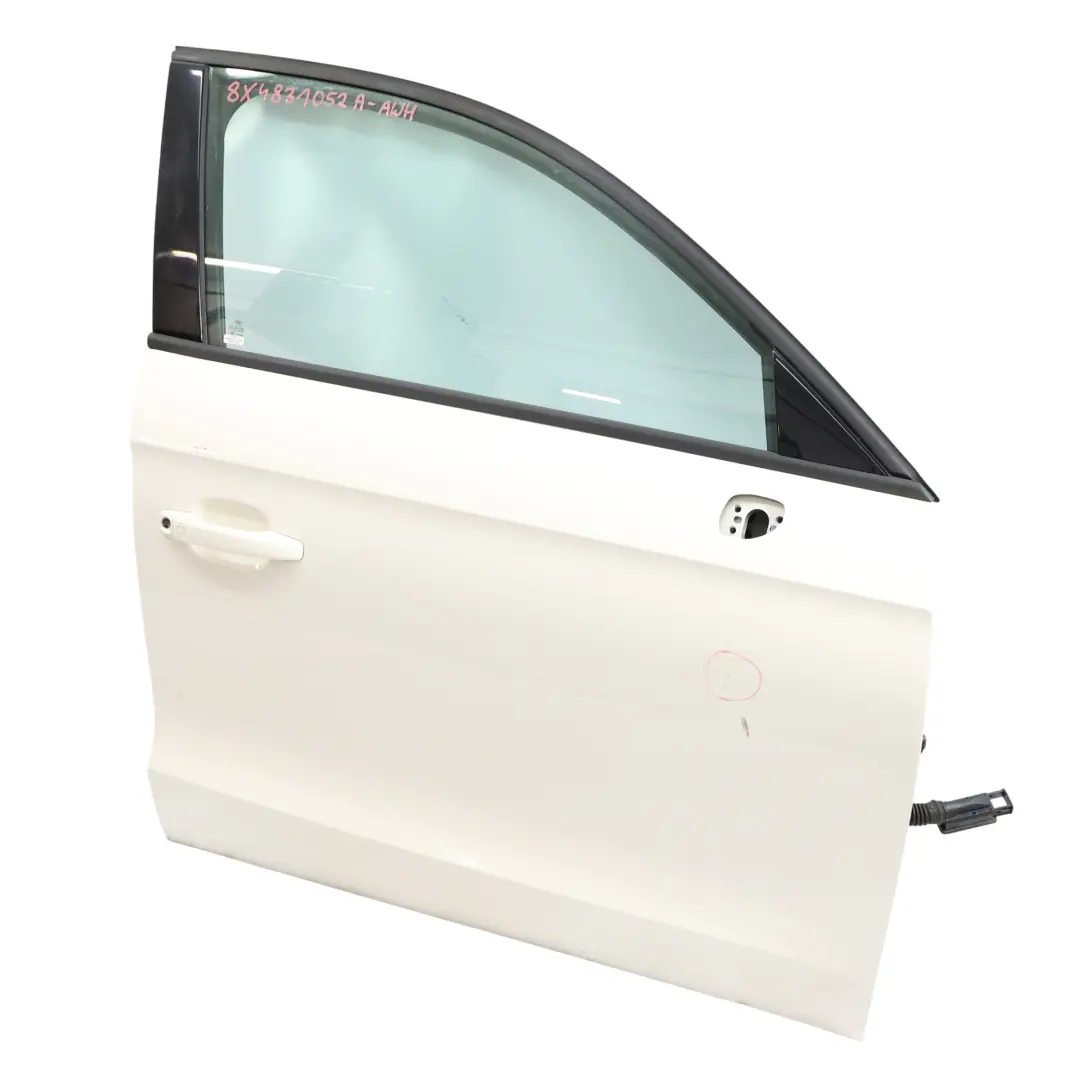 Drzwi Przednie Prawe Amalfi White Białe - Y9K do Audi A1 8X o numerze 8X4831052A Audi A1 8X Drzwi Przednie Prawe Amalfi White Białe - Y9K - SKU 8X4831052A-AWH - Numer Części 8X4831052A