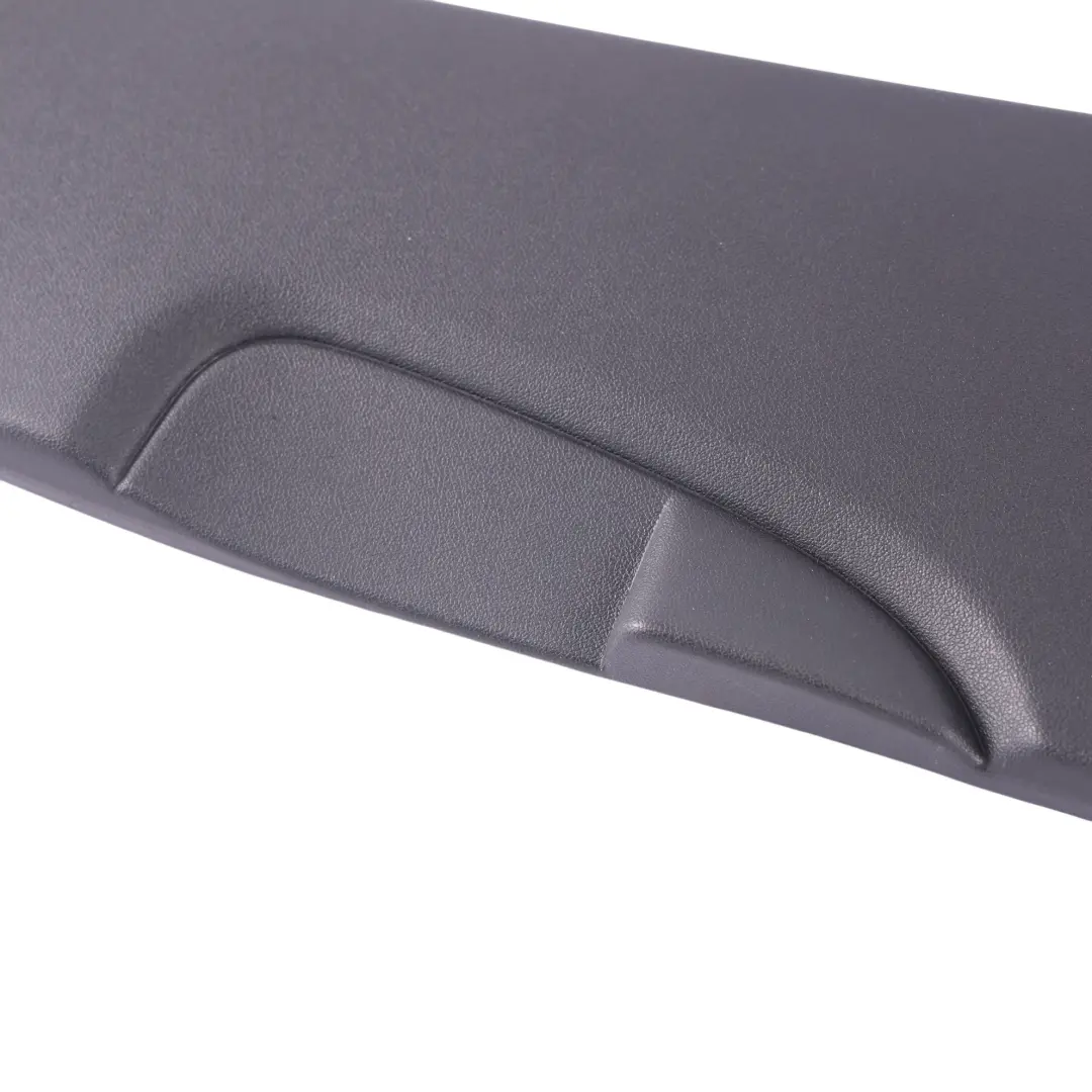 Revêtement Montant B Inférieur Droit Noir pour Audi A1 S1 8X à propos du numéro de pièce 8X4867240 Audi A1 S1 8X Revêtement Montant B Inférieur Droit Noir - SKU 8X4867240 - Numéro de pièce 8X4867240
