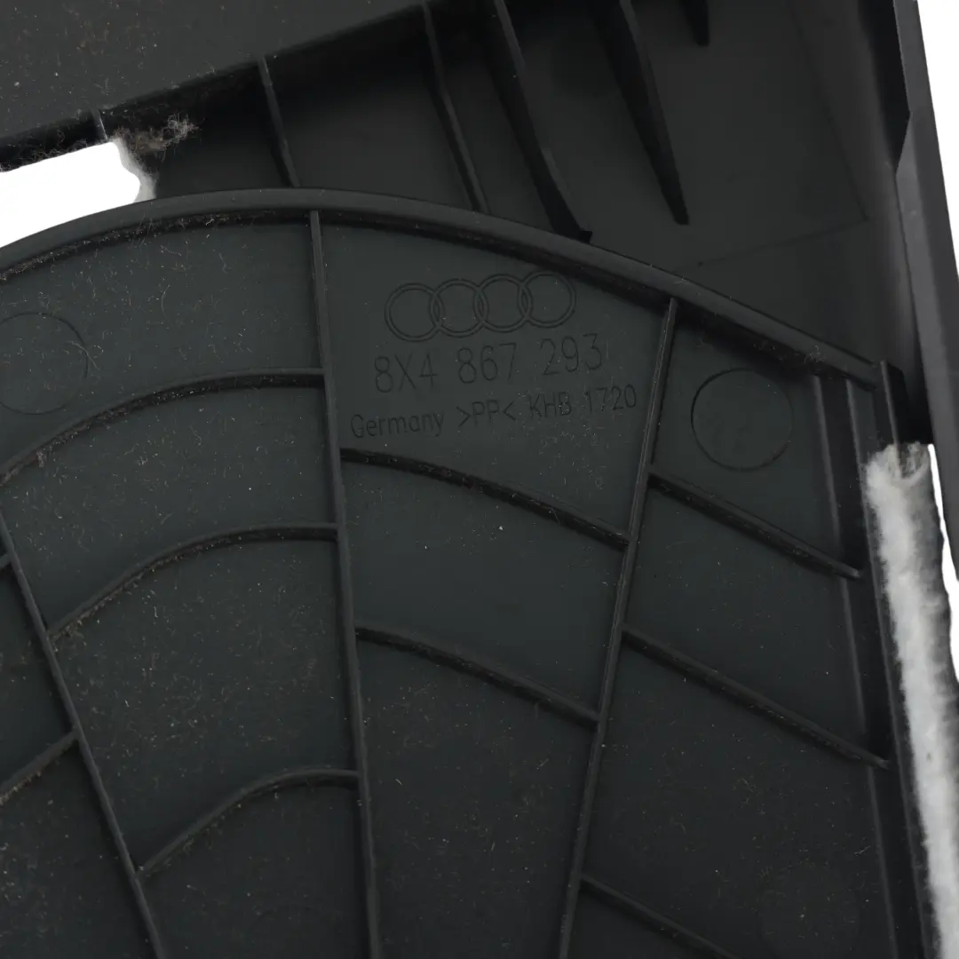 Audi A1 8X Embellecedor Pilar B Superior Izquierdo Negro - SKU 8X4867243-1 - Número de pieza 8X4867243