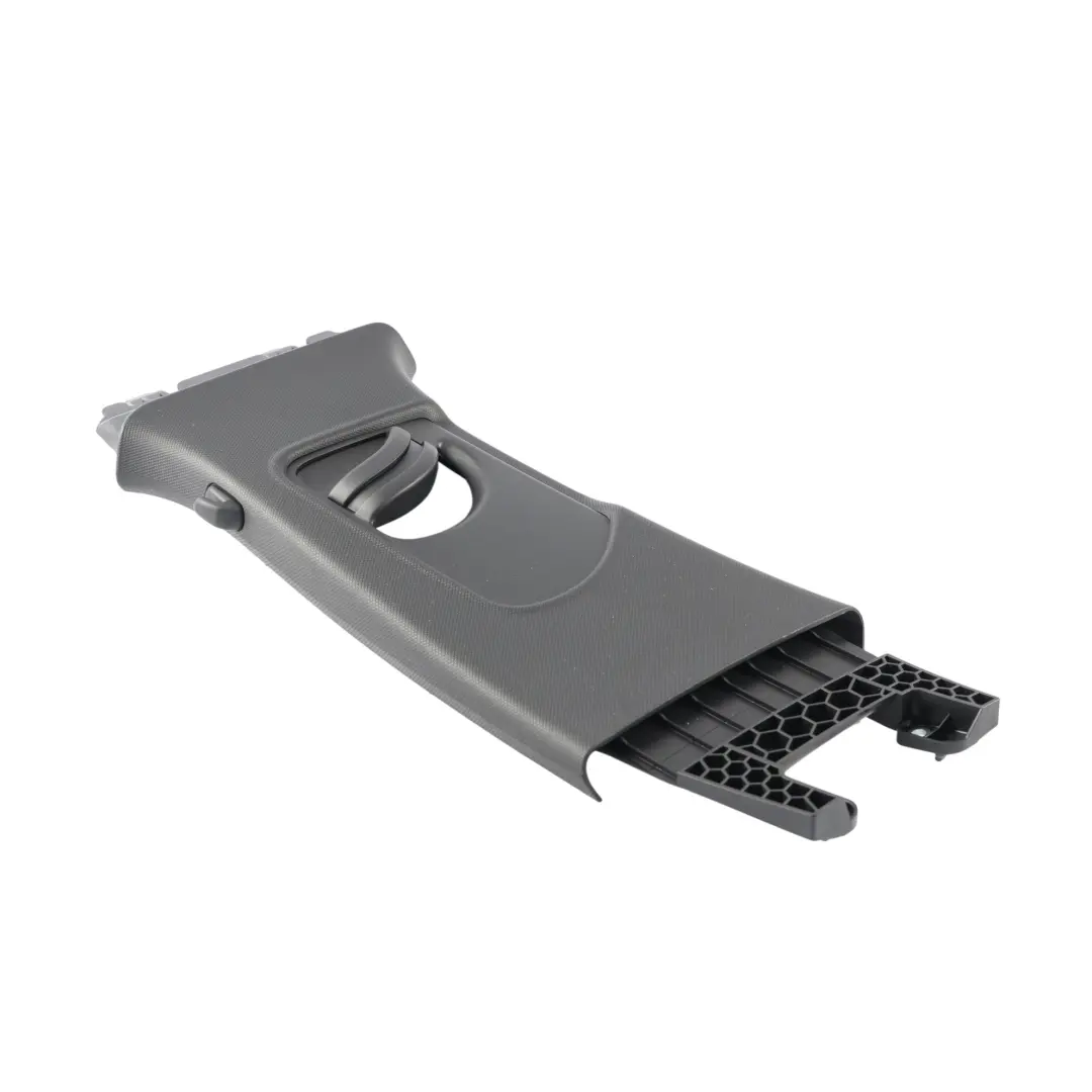 Audi A1 8X Embellecedor Pilar B Superior Izquierdo Negro - SKU 8X4867243-1 - Número de pieza 8X4867243