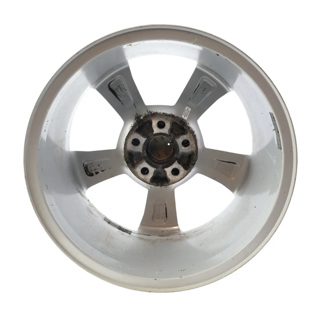 Llanta de aleación plateada Audi A1 8X 16" 7J ET:34 Star Spoke para con número de pieza 8XA601025A Llanta de aleación plateada Audi A1 8X 16" 7J ET:34 Star Spoke - SKU 8XA601025A-SL2 - Número de pieza 8XA601025A