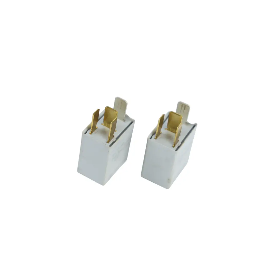 Toyota Avensis T270 Corolla E12 Verso R2 Auris Relais Bosch 4 Pin Set - SKU 9008087019-1 - Teilenummer 9008087019