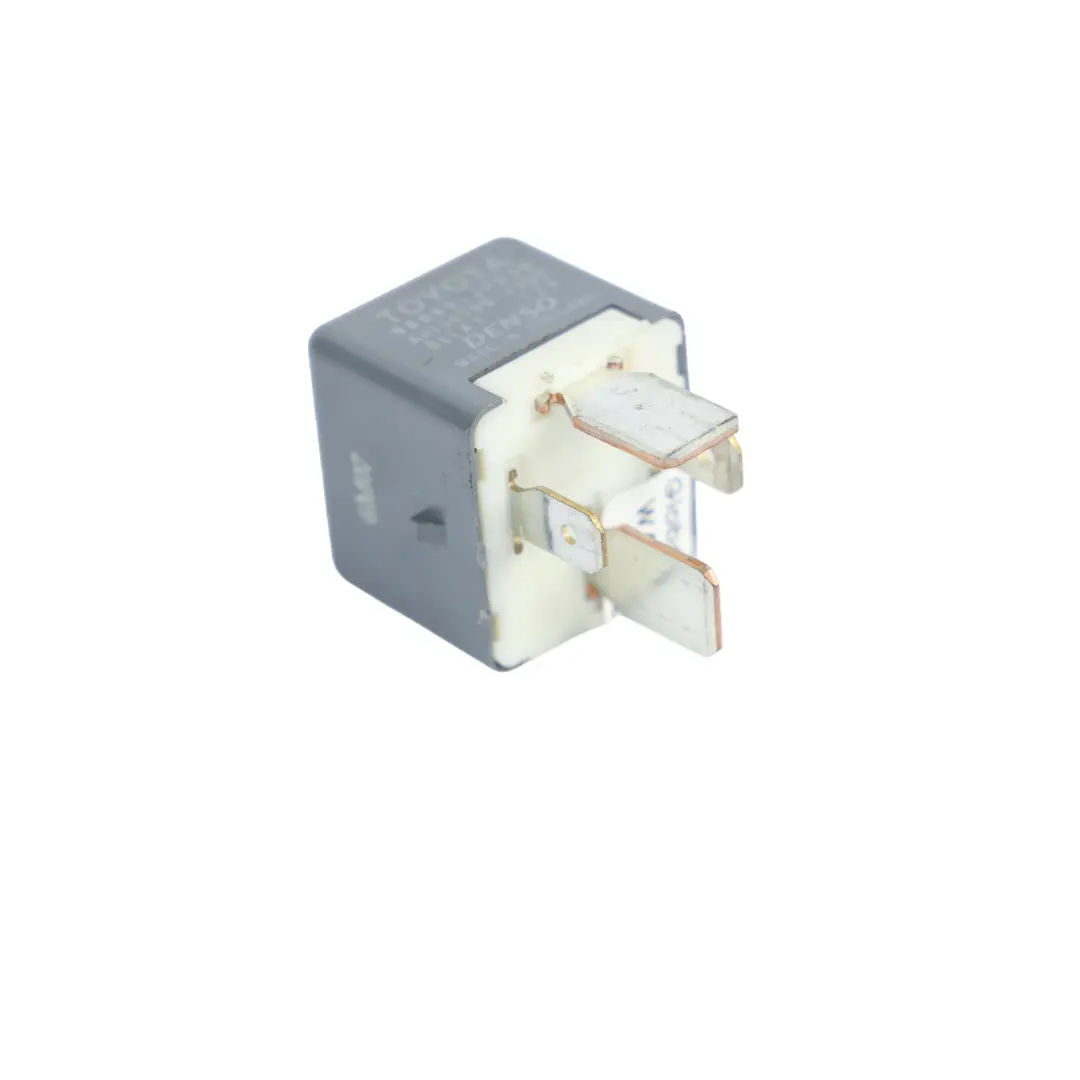 4-Pin Multi-Use 12V Grey Relay Denso to Toyota Avensis T270 with Part number 9008087030 Toyota Avensis T270 4-Pin Multi-Use 12V Grey Relay Denso - SKU 9008087030 - Part number 9008087030