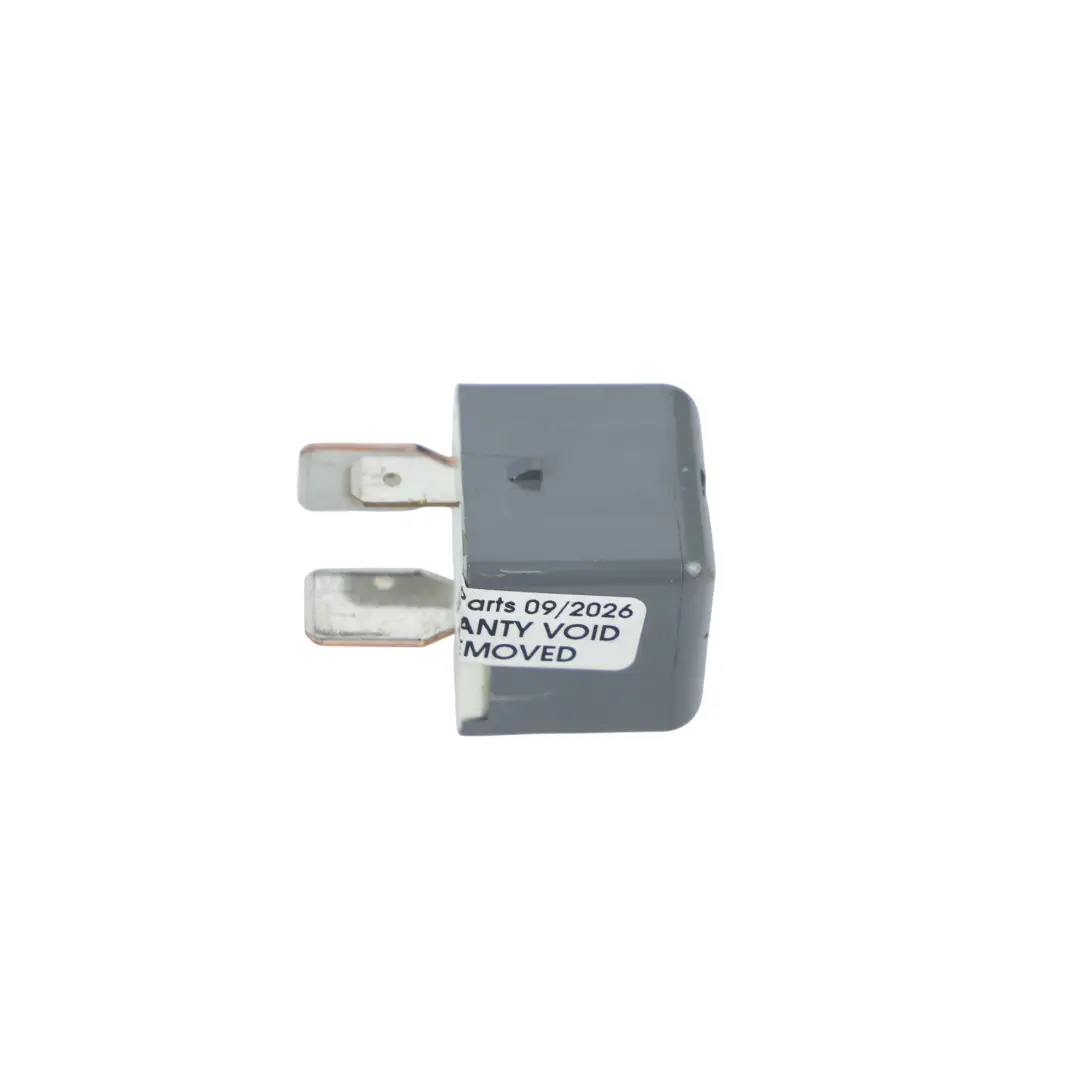 4-Pin Multi-Use 12V Grey Relay Denso to Toyota Avensis T270 with Part number 9008087030 Toyota Avensis T270 4-Pin Multi-Use 12V Grey Relay Denso - SKU 9008087030 - Part number 9008087030