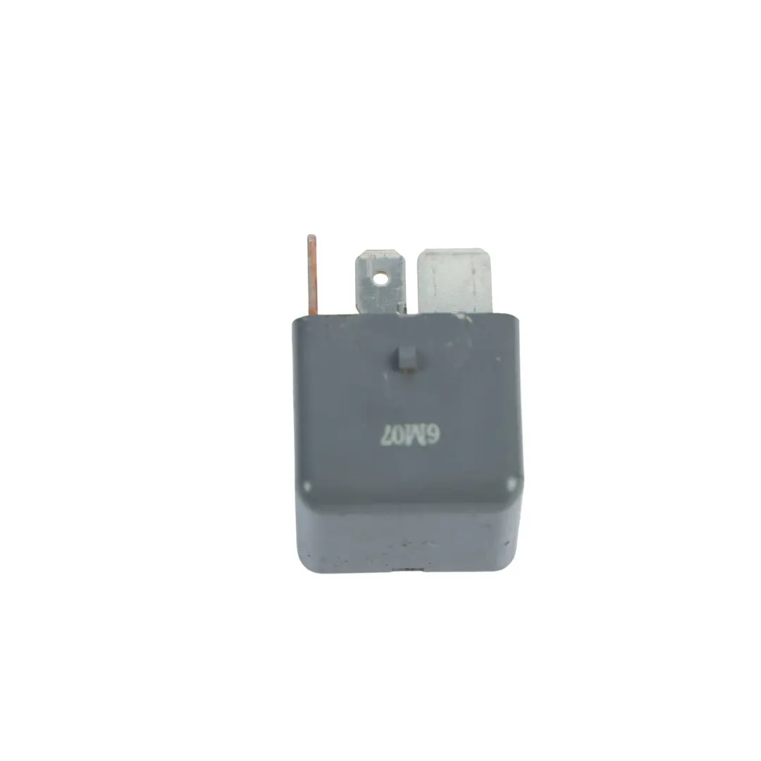 Toyota Avensis T270 4-Pin Multi-Use 12V Grey Relay Denso - SKU 9008087030 - Part number 9008087030