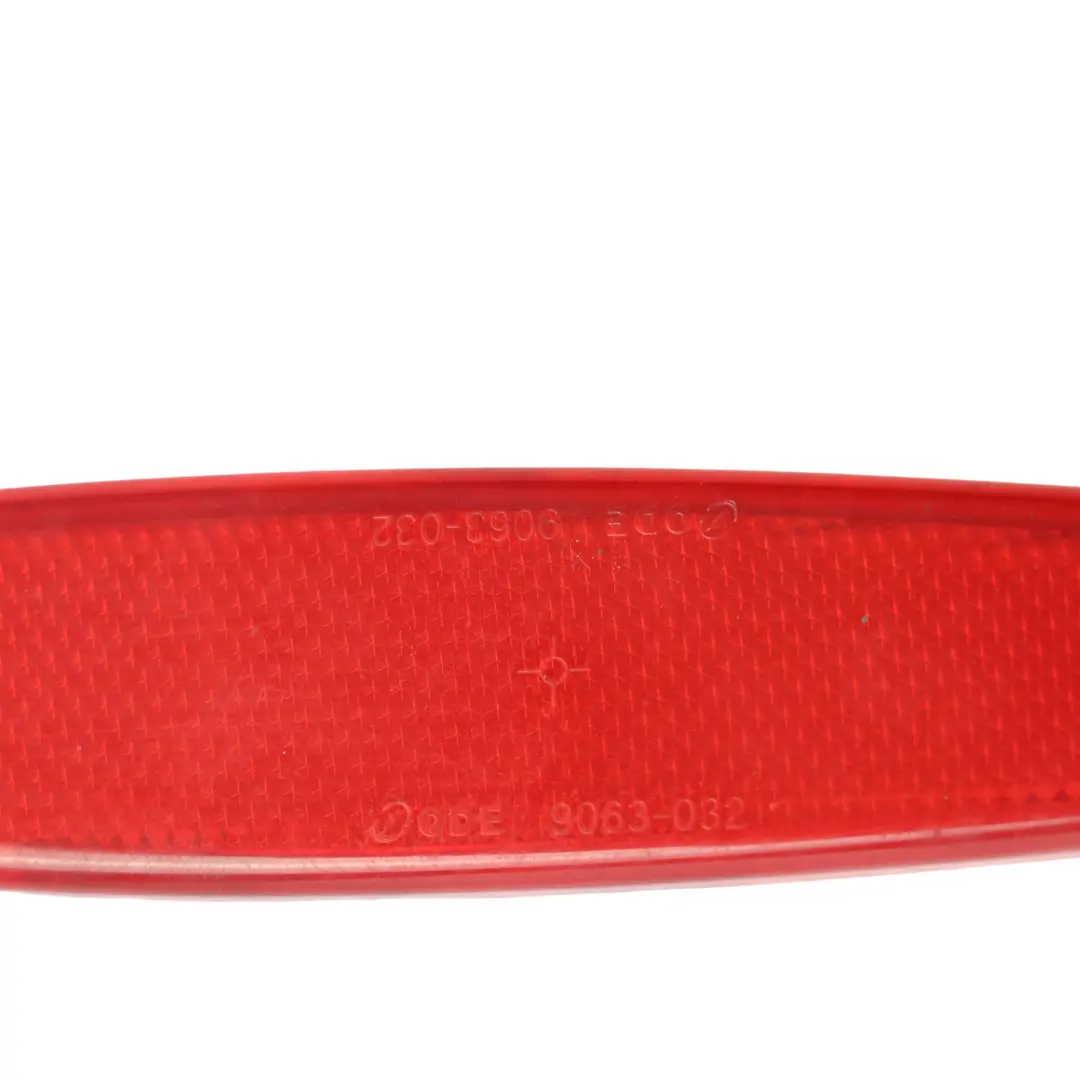 Jaguar XK8 X100 Cubierta Panel Catadióptrico Trasero Izquierdo Derecho 9063-032 - SKU 9063032 - Número de pieza 9063032