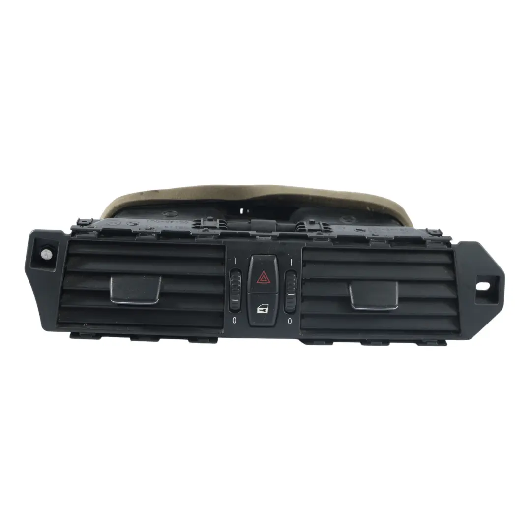 BMW E60 LCI E61 LCI Kratka Nawiewu Panel Świateł Awaryjnych 6910734 - SKU 9112206 - Numer Części 9112206