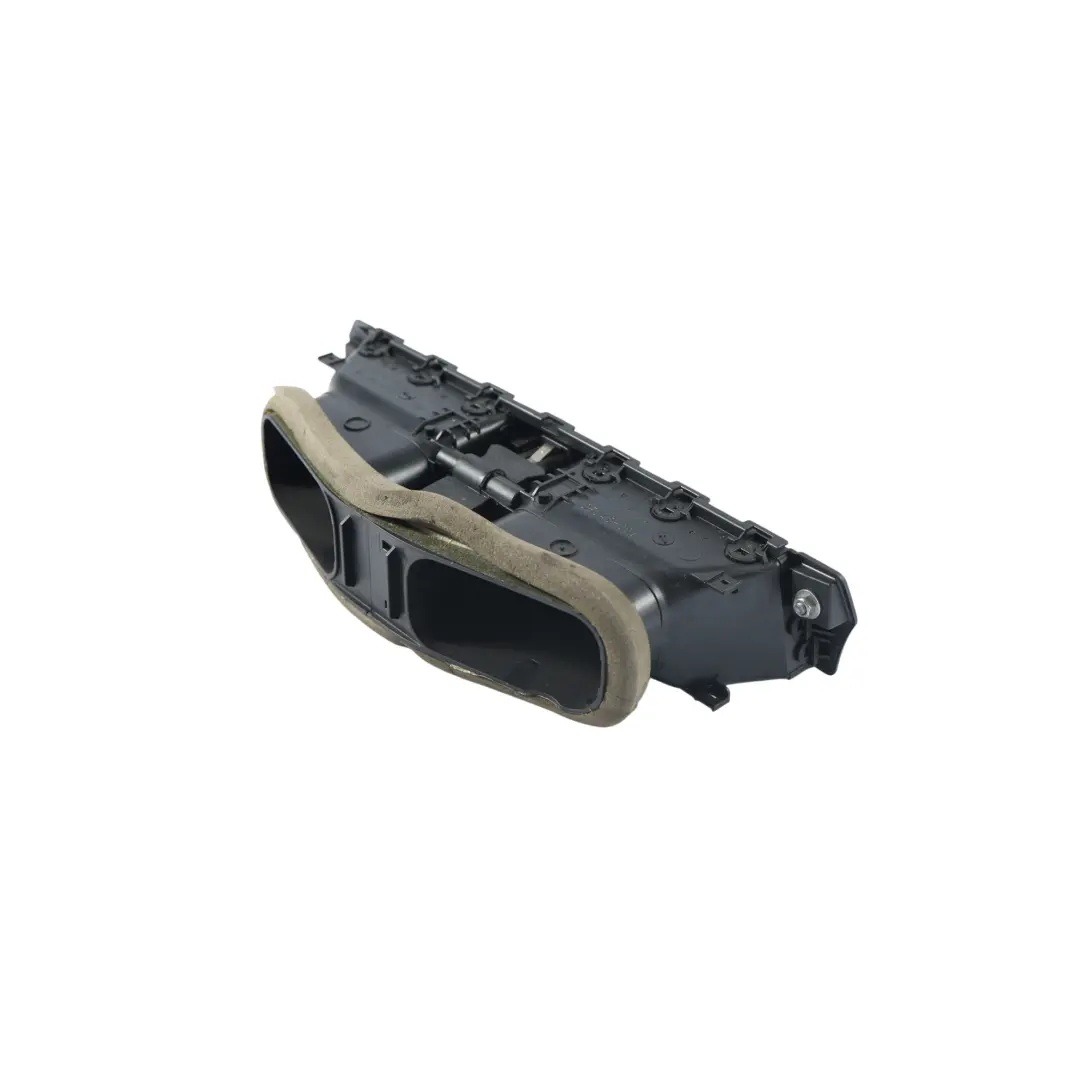 Kratka Nawiewu Panel Świateł Awaryjnych 6910734 do BMW E60 LCI E61 LCI o numerze 9112206 BMW E60 LCI E61 LCI Kratka Nawiewu Panel Świateł Awaryjnych 6910734 - SKU 9112206 - Numer Części 9112206