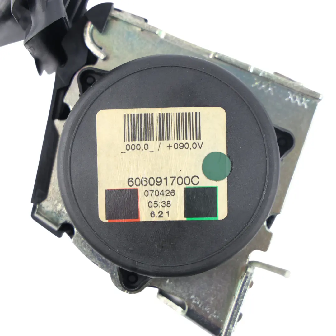 Pas Bezpieczeństwa Tylny Środkowy Czarny 606091700C do BMW E90 o numerze 9117252 BMW E90 Pas Bezpieczeństwa Tylny Środkowy Czarny 606091700C - SKU 9117252-1 - Numer Części 9117252