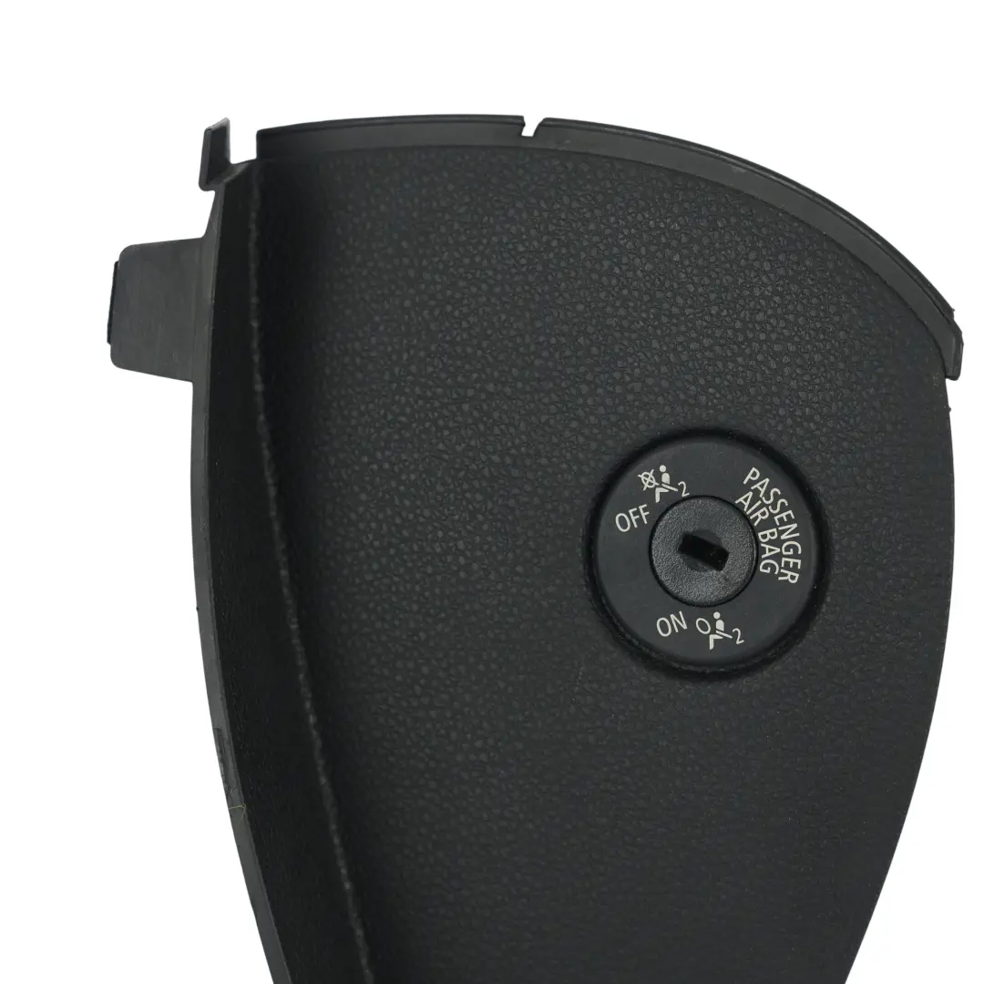 Armaturenbrett Blende Links Endkappe Schwarz Luft Schalter für BMW E87N LCI mit Teilenummer 9124919 BMW E87N LCI Armaturenbrett Blende Links Endkappe Schwarz Luft Schalter - SKU 9124919-2 - Teilenummer 9124919