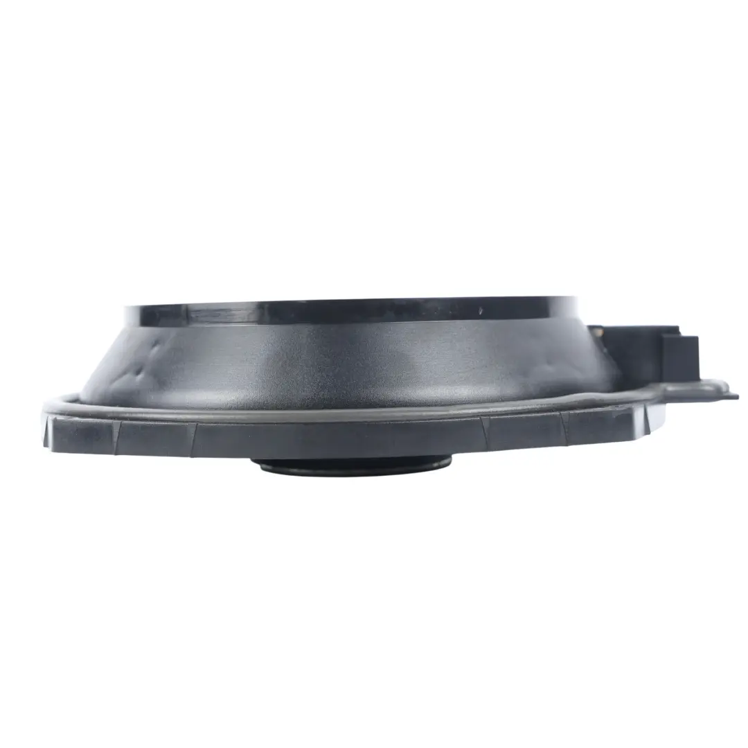 Głośnik Niskotonowy Prawy 9204786 do BMW E81 E82 E87 E88 E90 E91 E92 E93 o numerze 9143986 BMW E81 E82 E87 E88 E90 E91 E92 E93 Głośnik Niskotonowy Prawy 9204786 - SKU 9143986-2 - Numer Części 9143986