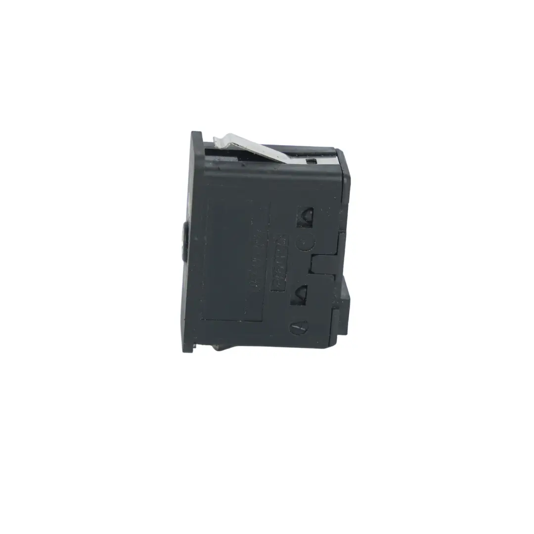 Gniazdo Wejście Audio AUX Pomocnicze 6930561 do BMW E90 E91 E92 E93 o numerze 9172021 BMW E90 E91 E92 E93 Gniazdo Wejście Audio AUX Pomocnicze 6930561 - SKU 9172021-1 - Numer Części 9172021