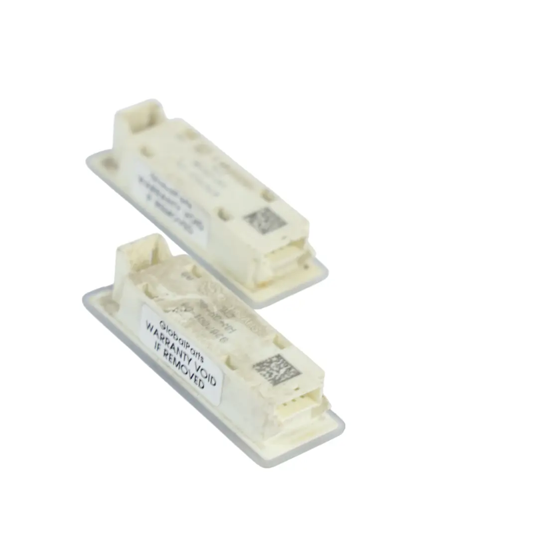 Lampa Oświetlenia Podłogi Wnętrza Panel Zestaw X2 do BMW F20 F21 o numerze 9257001 BMW F20 F21 Lampa Oświetlenia Podłogi Wnętrza Panel Zestaw X2 - SKU 9257001 - Numer Części 9257001