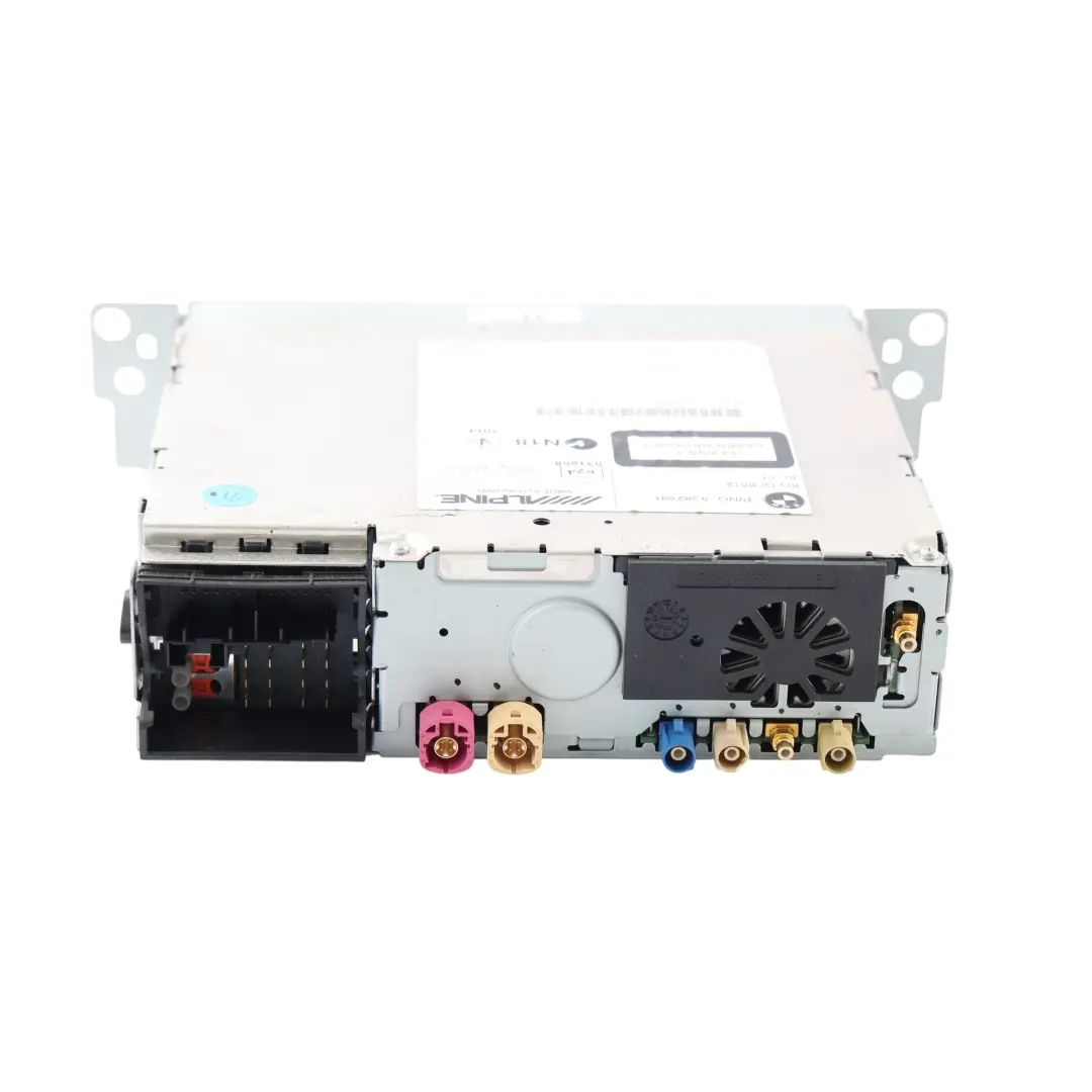 Autoradio Lecteur CD Unité Centrale Audio Module Commande pour BMW X3 F25 à propos du numéro de pièce 9282041 BMW X3 F25 Autoradio Lecteur CD Unité Centrale Audio Module Commande - SKU 9282041 - Numéro de pièce 9282041