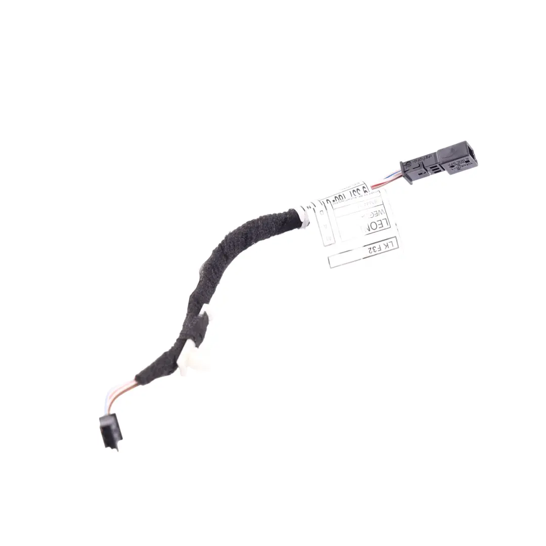 Cable Adaptador Luz Interior Cortesía para BMW F32 con número de pieza 9337180 BMW F32 Cable Adaptador Luz Interior Cortesía - SKU 9337180 - Número de pieza 9337180