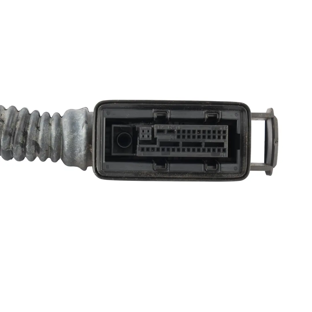 Cablaggio Porta Anteriore Lato Passeggero 9340993 per BMW F21 F22 F23 con numero di parte 9341014 BMW F21 F22 F23 Cablaggio Porta Anteriore Lato Passeggero 9340993 - SKU 9341014 - Numero di parte 9341014