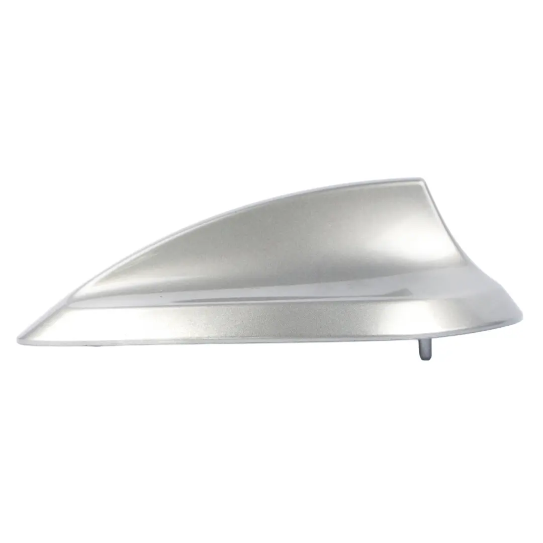Antena Aleta de Tiburón Cubierta Plata Metalizado C08 para BMW F30 F31 con número de pieza 9382754 BMW F30 F31 Antena Aleta de Tiburón Cubierta Plata Metalizado C08 - SKU 9382754-PSM - Número de pieza 9382754